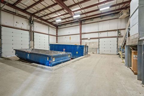 Tiny photo for 2500 N Union Street, Kokomo, IN 46901 (MLS # 202522220)