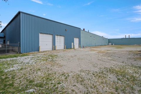 Tiny photo for 2500 N Union Street, Kokomo, IN 46901 (MLS # 202522220)