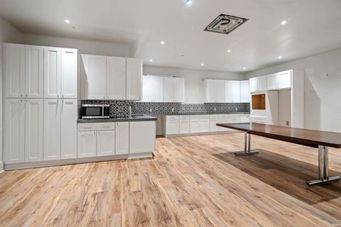 Tiny photo for 2500 N Union Street, Kokomo, IN 46901 (MLS # 202522220)