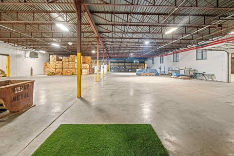 Tiny photo for 2500 N Union Street, Kokomo, IN 46901 (MLS # 202522220)