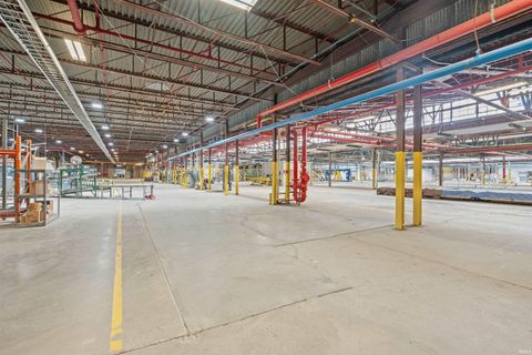 Tiny photo for 2500 N Union Street, Kokomo, IN 46901 (MLS # 202522220)