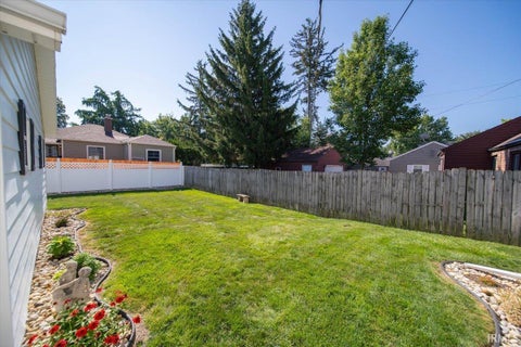 Tiny photo for 422 N Berkley Street, Kokomo, IN 46901 (MLS # 202628719)
