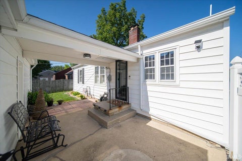 Tiny photo for 422 N Berkley Street, Kokomo, IN 46901 (MLS # 202628719)