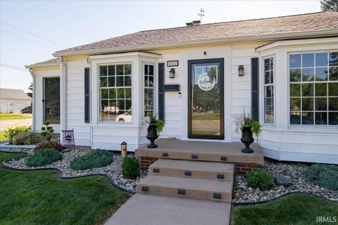 Tiny photo for 422 N Berkley Street, Kokomo, IN 46901 (MLS # 202628719)