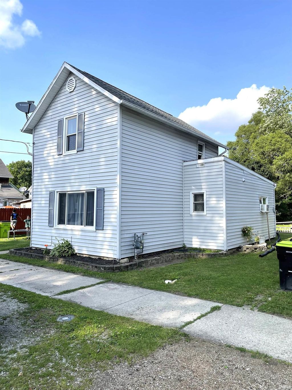 Photo of 419 2nd Street, Huntington, IN 46750 (MLS # 202601270)