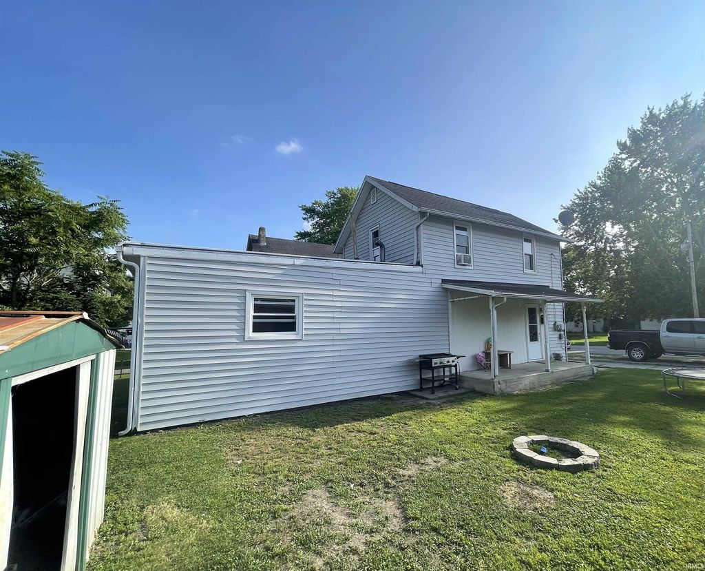 Photo of 419 2nd Street, Huntington, IN 46750 (MLS # 202601270)