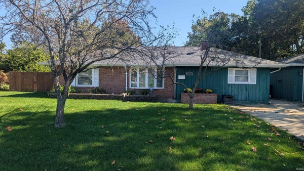 2026 COLLEGE ST, SOUTH BEND, IN 46628 - Image f6d68f81a19f8ea1b366c8635b2b11e1/3754787699