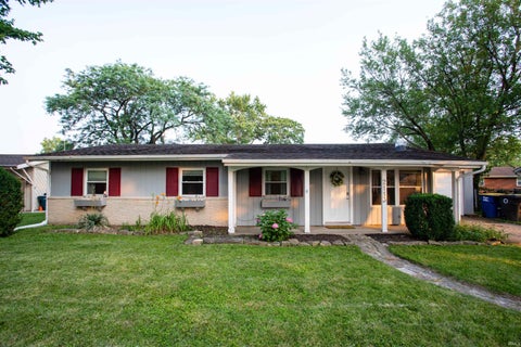 Photo for 2113 W Surrey Drive