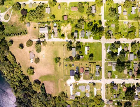 Tiny photo for 2001 W 17th Street, Muncie, IN 47302 (MLS # 202635094)