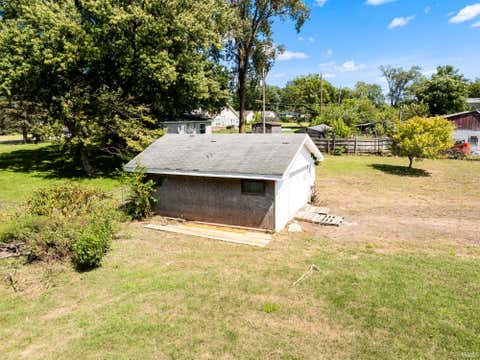 Tiny photo for 2001 W 17th Street, Muncie, IN 47302 (MLS # 202635094)