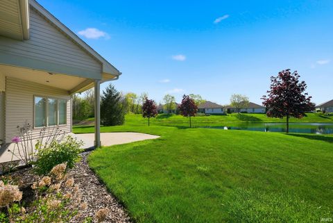 Tiny photo for 105 Cobblers Cove, Fort Wayne, IN 46825 (MLS # 202615963)