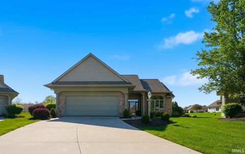 Photo of 105 Cobblers Cove, Fort Wayne, IN 46825 (MLS # 202615963)