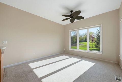 Tiny photo for 105 Cobblers Cove, Fort Wayne, IN 46825 (MLS # 202615963)