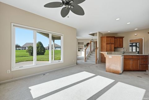 Tiny photo for 105 Cobblers Cove, Fort Wayne, IN 46825 (MLS # 202615963)