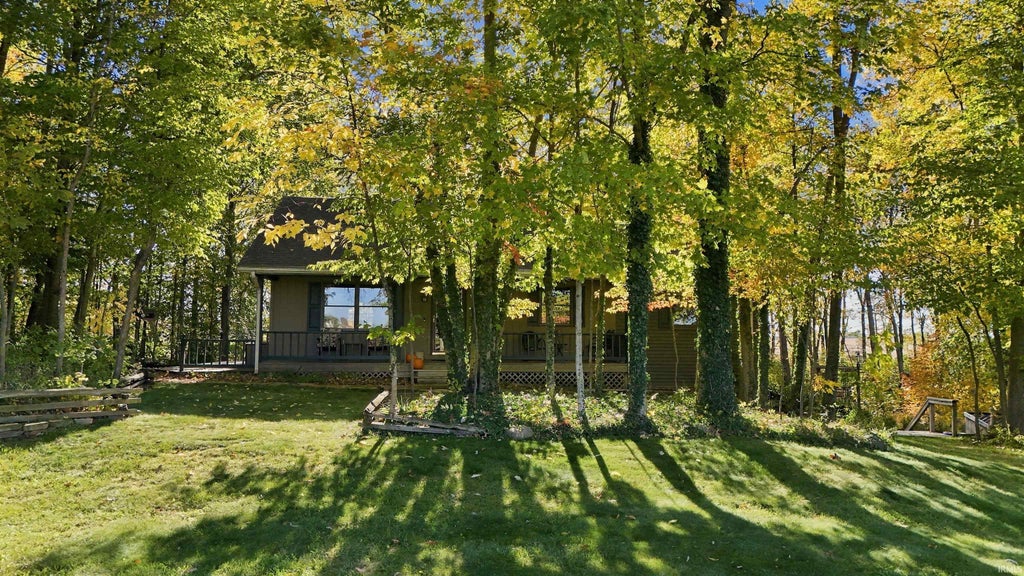 Photo of 3250 E 300 N, Columbia City, IN 46725 (MLS # 202643518)