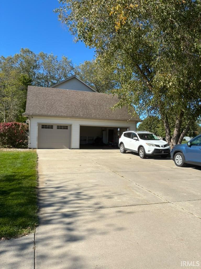 Photo of 18782 Tyler Drive, Goshen, IN 46528 (MLS # 202644946)