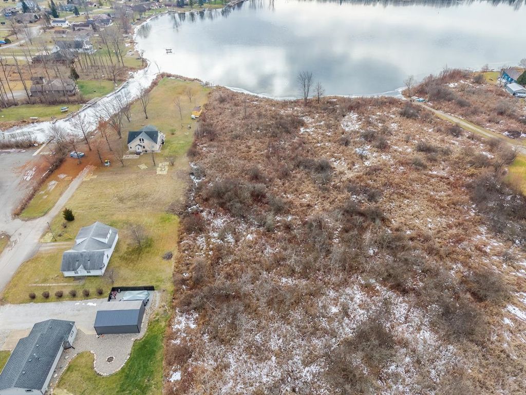Photo of 000 Lane 385 Big Otter Lk, Fremont, IN 46737 (MLS # 202549074)