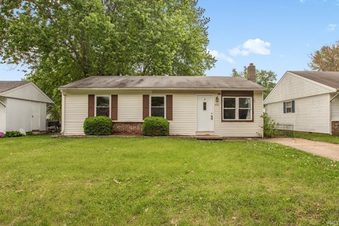 Photo of 4113 Hillside Drive, Lafayette, IN 47909 (MLS # 202615079)