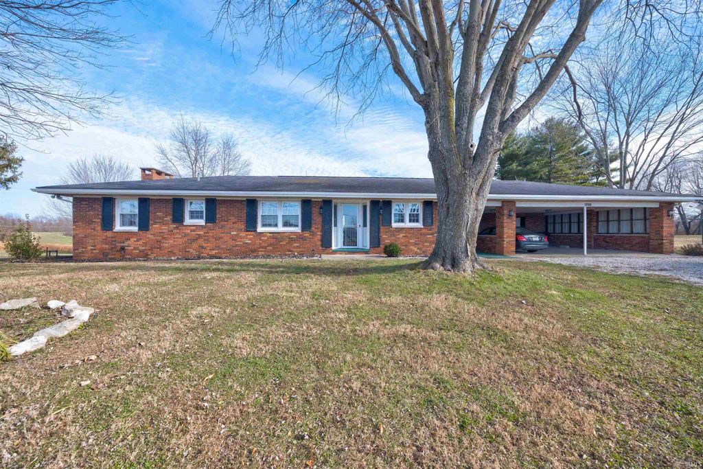 Photo of 1235 Timber Ridge Drive, Huntingburg, IN 47542 (MLS # 202549623)
