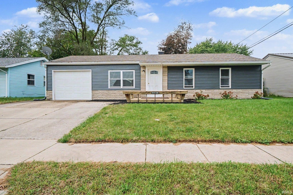 Photo of 56487 Miller Drive, Elkhart, IN 46516 (MLS # 202640905)