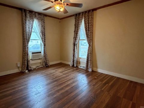 Tiny photo for 16 S Tippecanoe Street, Peru, IN 46970 (MLS # 202547272)