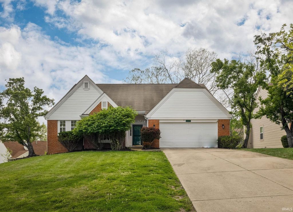 Photo of 2254 S Olde Mill Drive, Bloomington, IN 47401 (MLS # 202615752)