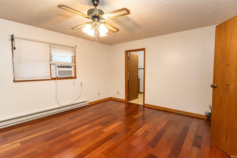 Tiny photo for 1930-1932 Fairmont Avenue, New Castle, IN 47362 (MLS # 202634358)