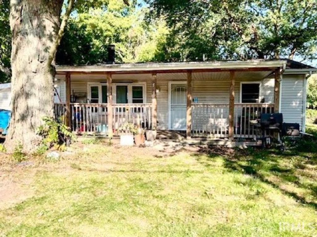 Photo of 56934 Ash Road, Osceola, IN 46561 (MLS # 202541704)
