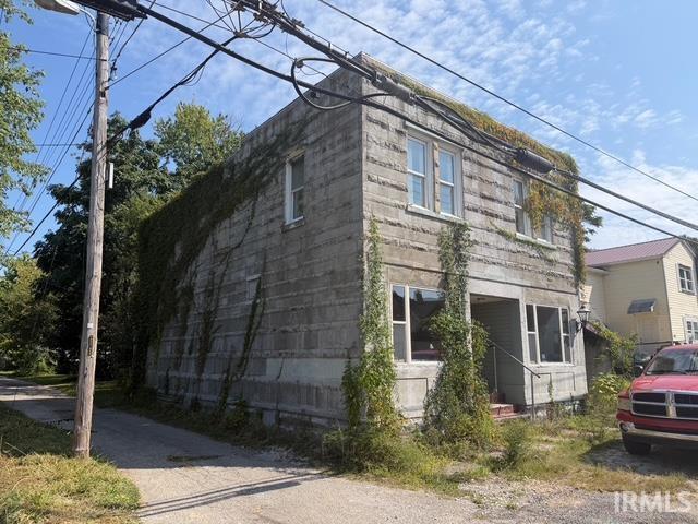Photo of 809 6Th Street, Bedford, IN 47421 (MLS # 202639665)