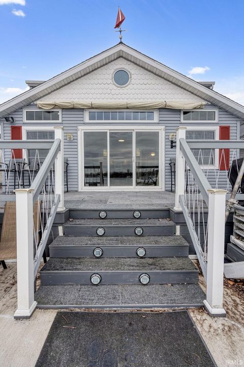 Tiny photo for 2122 WOLFS POINT Drive, Rochester, IN 46975 (MLS # 202506806)