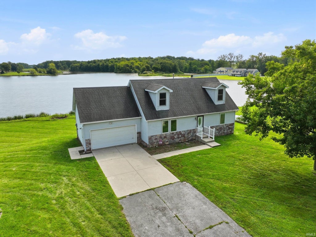 Photo of 0307 S 50 W, Albion, IN 46701 (MLS # 202633810)