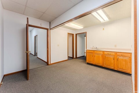 Tiny photo for 1372 S Wabash Street, Wabash, IN 46992 (MLS # 202607919)