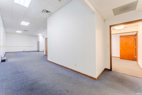 Tiny photo for 1372 S Wabash Street, Wabash, IN 46992 (MLS # 202607919)