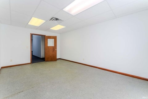 Tiny photo for 1372 S Wabash Street, Wabash, IN 46992 (MLS # 202607919)