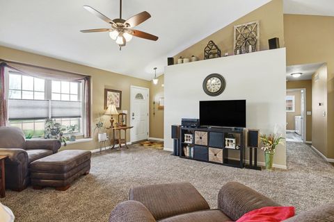 Tiny photo for 18106 Montgomry Lane, Goshen, IN 46528 (MLS # 202612330)