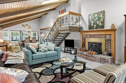 Tiny photo for 5002 E Oriole Drive, Monticello, IN 47960 (MLS # 202617444)
