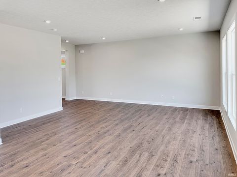 Tiny photo for 4708 Jackson Drive, Newburgh, IN 47630 (MLS # 202625191)