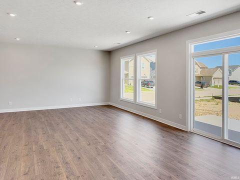 Tiny photo for 4708 Jackson Drive, Newburgh, IN 47630 (MLS # 202625191)