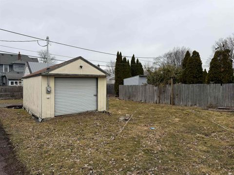 Tiny photo for 715 N Morrison Street, Kokomo, IN 46901 (MLS # 202605749)