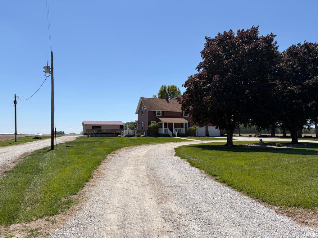 Photo of 4142 W State Road 18, Delphi, IN 46923 (MLS # 202636032)