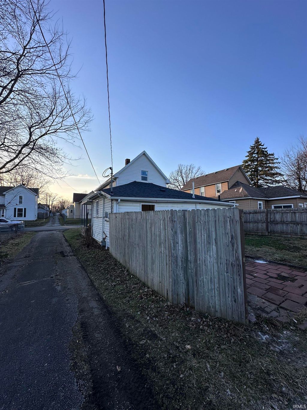 Photo of 612 N Monroe Street, Hartford City, IN 47348 (MLS # 202607893)