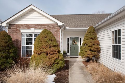 Tiny photo for 245 W Ramey Street, Rossville, IN 46065 (MLS # 202604533)