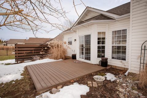 Tiny photo for 245 W Ramey Street, Rossville, IN 46065 (MLS # 202604533)