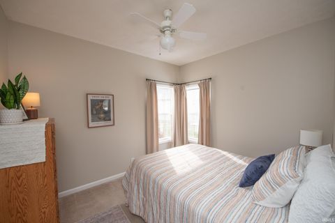 Tiny photo for 245 W Ramey Street, Rossville, IN 46065 (MLS # 202604533)