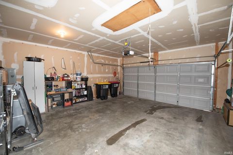 Tiny photo for 245 W Ramey Street, Rossville, IN 46065 (MLS # 202604533)