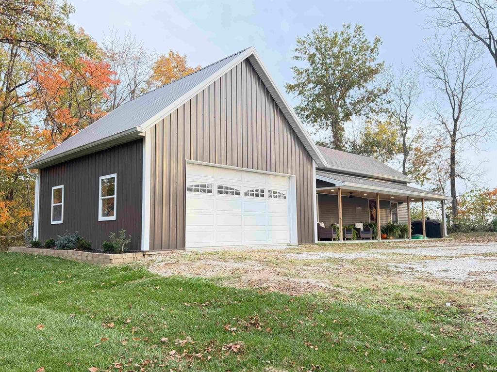 Photo of 180 W Covered Bridge Road, Attica, IN 47918 (MLS # 202644738)