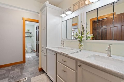 Tiny photo for 2014 FORDS Court, Rochester, IN 46975 (MLS # 202612986)