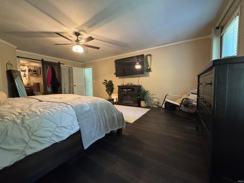 Tiny photo for 1235 W Lakeview Drive, Peru, IN 46970 (MLS # 202636928)
