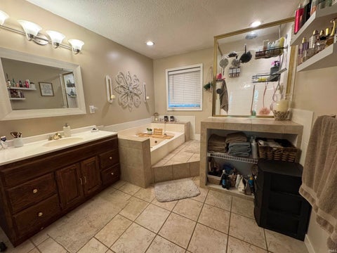 Tiny photo for 1235 W Lakeview Drive, Peru, IN 46970 (MLS # 202636928)