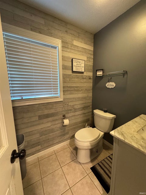 Tiny photo for 1235 W Lakeview Drive, Peru, IN 46970 (MLS # 202636928)
